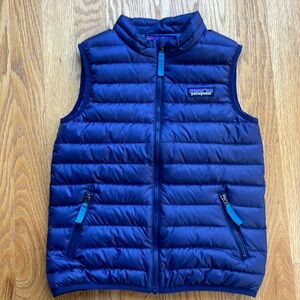Patagonia down vest- navy size 5T